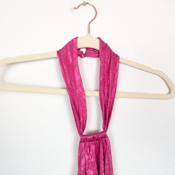 NWT Ronny Kobo Pink Satin Jacquard Claire Halter Top - Picture 4 of 9